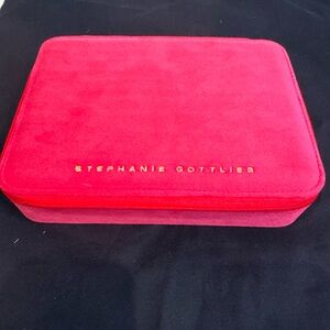 Brand new SG Stephanie Gottlieb travel jewelry case with compartments pink